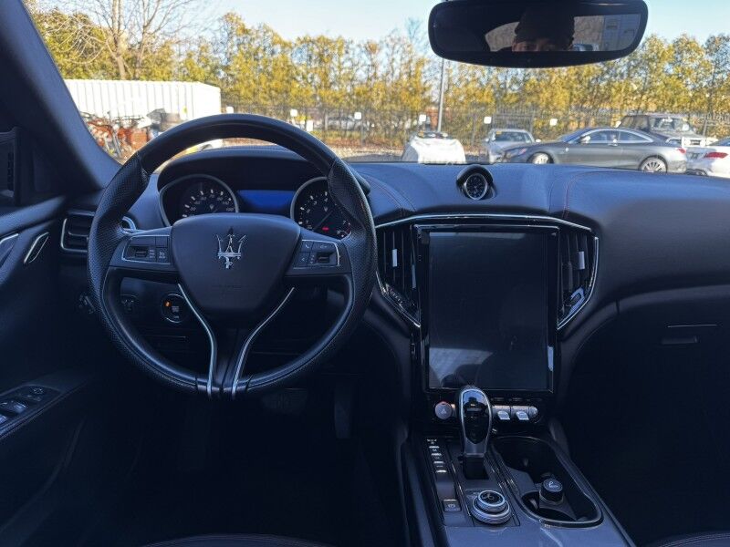 2018 Maserati Ghibli Willow Grove PA