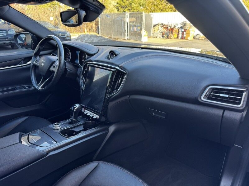 2018 Maserati Ghibli Willow Grove PA