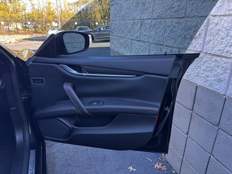 2018 Maserati Ghibli Willow Grove PA