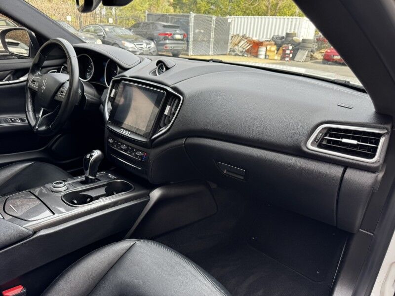2018 Maserati Ghibli Willow Grove PA