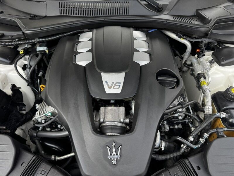 2018 Maserati Ghibli