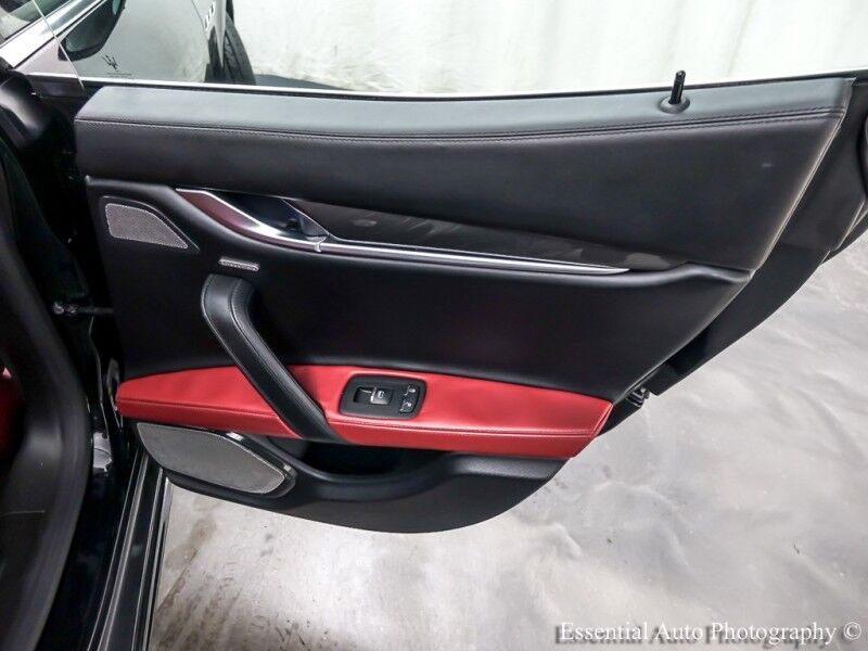 2018 Maserati Ghibli S Q4 GranSport Willowbrook IL