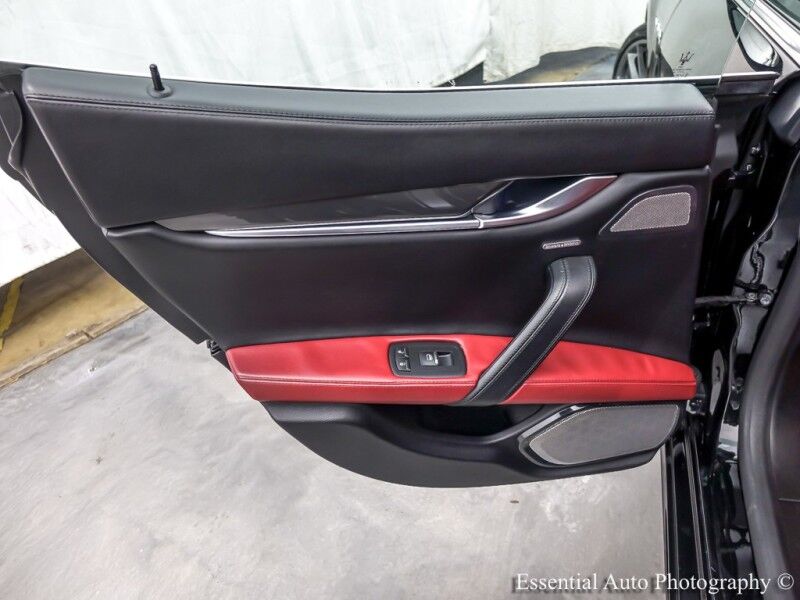 2018 Maserati Ghibli S Q4 GranSport Willowbrook IL