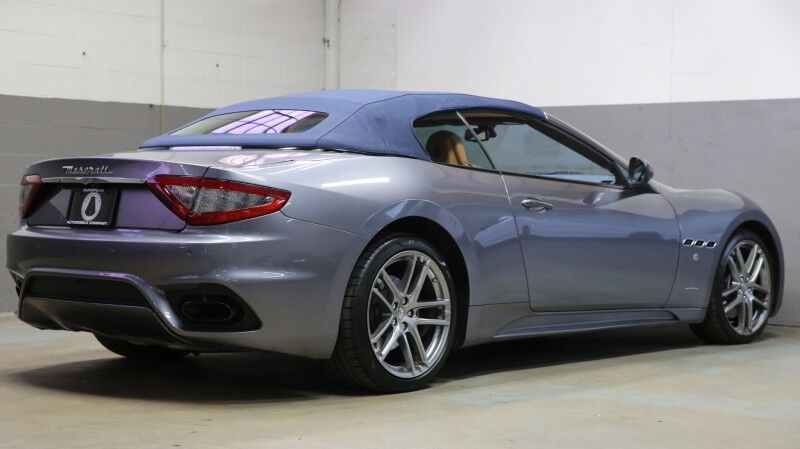2018 Maserati GranTurismo Convertible Sport Plainview NY
