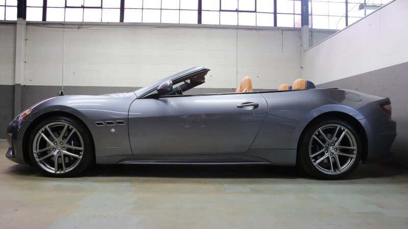 2018 Maserati GranTurismo Convertible Sport Plainview NY