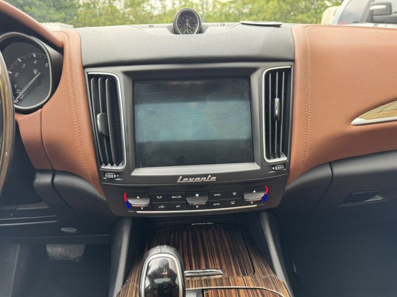 2018 Maserati Levante Willow Grove PA