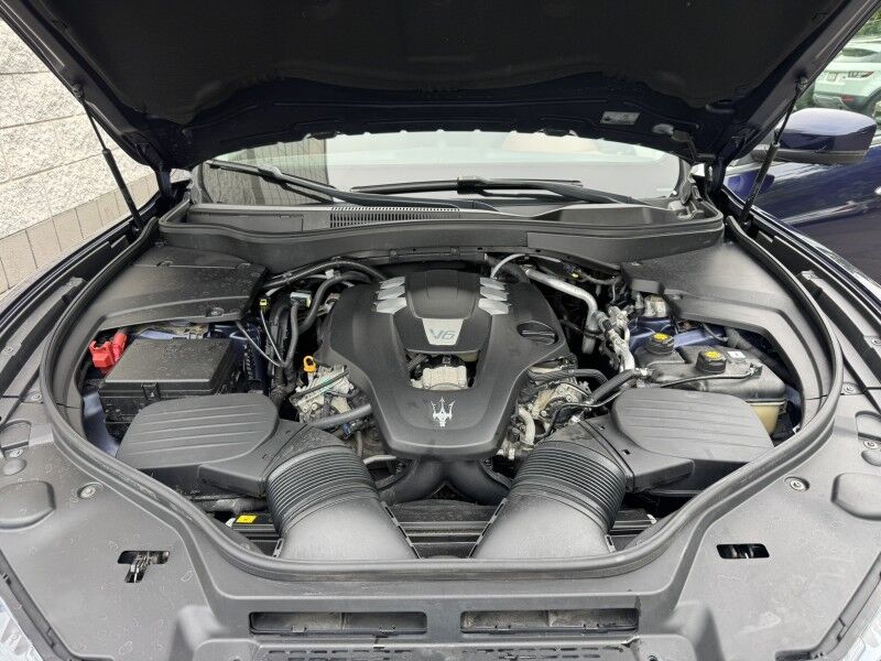 2018 Maserati Levante Willow Grove PA