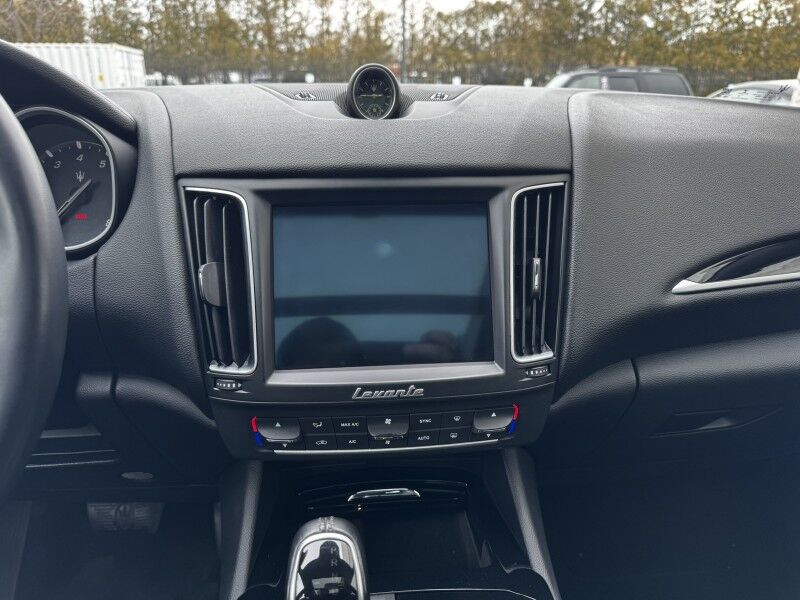 2018 Maserati Levante Willow Grove PA