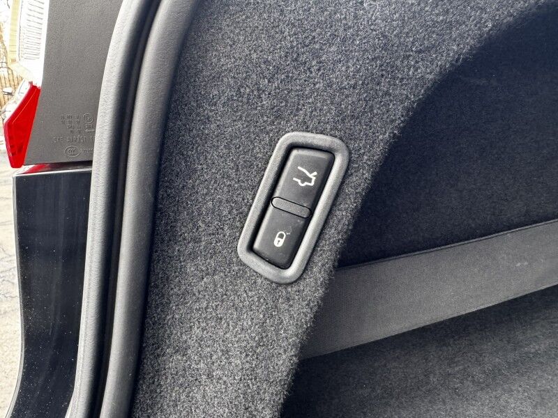 2018 Maserati Levante Willow Grove PA