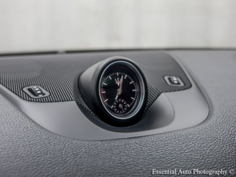 2018 Maserati Levante Willowbrook IL