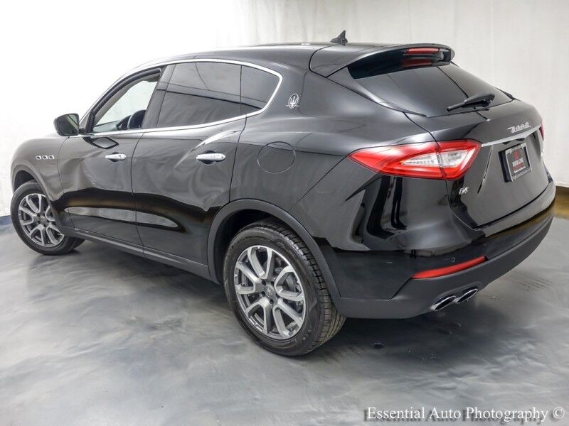 2018 Maserati Levante Willowbrook IL