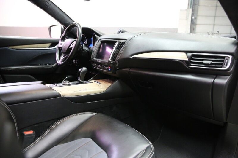 2018 Maserati Levante GranLusso Plainview NY