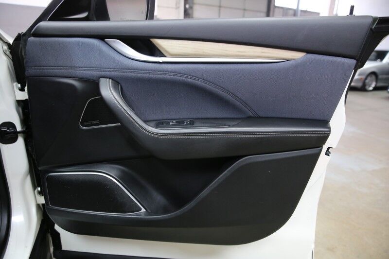 2018 Maserati Levante GranLusso Plainview NY