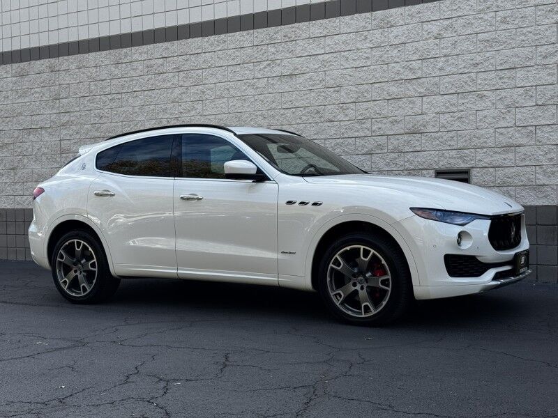 2018 Maserati Levante GranSport photo 4