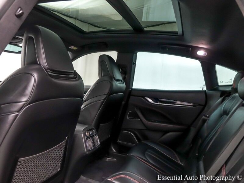2018 Maserati Levante GranSport Willowbrook IL