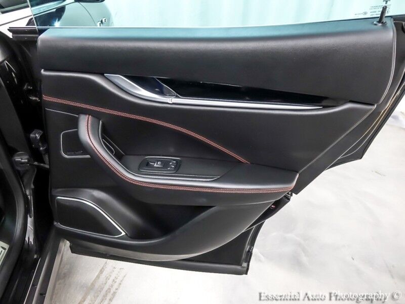 2018 Maserati Levante GranSport Willowbrook IL