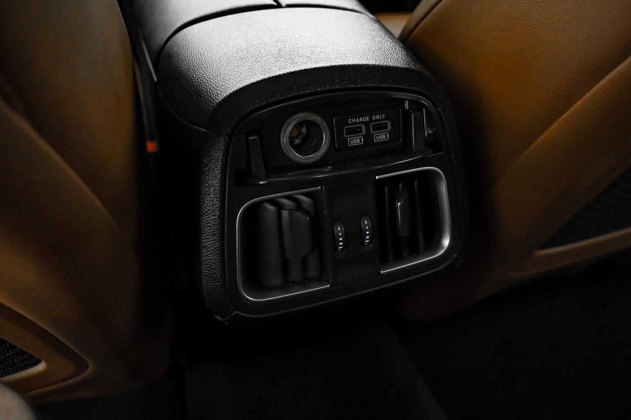 2018 Maserati Levante Q4 AWD BLIND SPOT NAVIGATION PANORAMA LEATHER SEATS REAR CAMERA KEYLESS START Carrollton TX