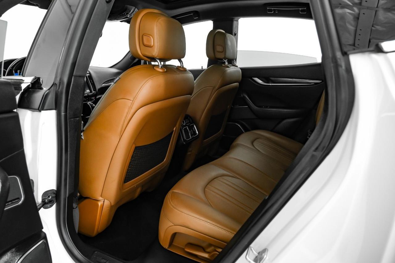 2018 Maserati Levante Q4 AWD BLIND SPOT NAVIGATION PANORAMA LEATHER SEATS REAR CAMERA KEYLESS START Carrollton TX