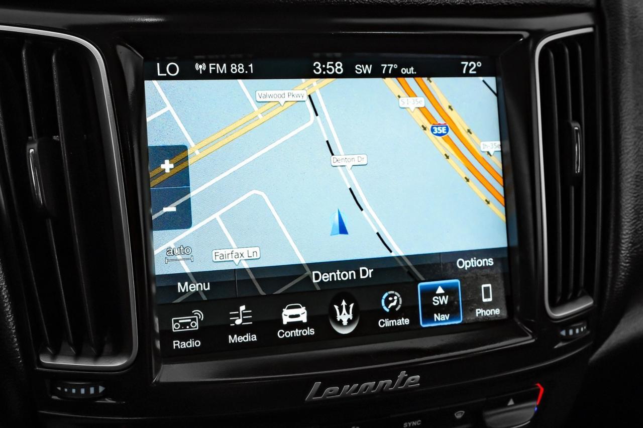 2018 Maserati Levante Q4 AWD BLIND SPOT NAVIGATION PANORAMA LEATHER SEATS REAR CAMERA KEYLESS START Carrollton TX