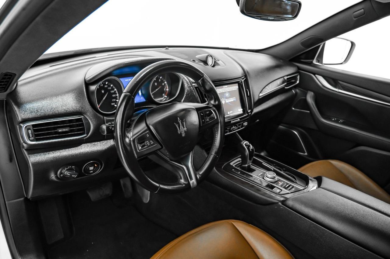 2018 Maserati Levante Q4 AWD BLIND SPOT NAVIGATION PANORAMA LEATHER SEATS REAR CAMERA KEYLESS START Carrollton TX