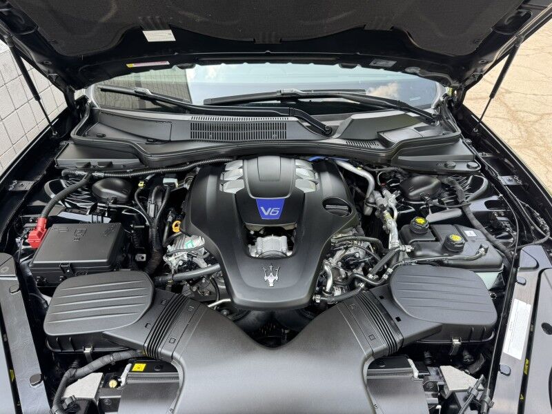 2018 Maserati Quattroporte S GranLusso Willow Grove PA