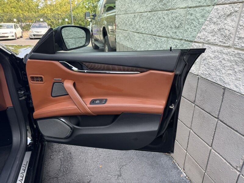 2018 Maserati Quattroporte S GranLusso Willow Grove PA