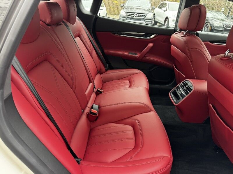 2018 Maserati Quattroporte S Q4 Willow Grove PA