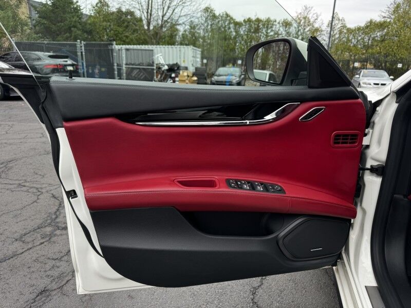 2018 Maserati Quattroporte S Q4 Willow Grove PA