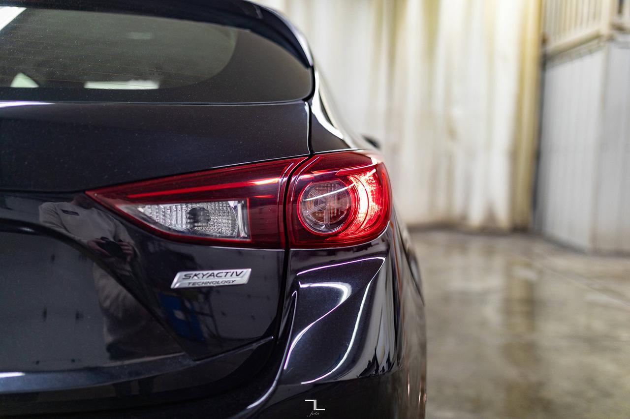 2018 Mazda 3 GS Sport Hatchback BCam Red Deer AB