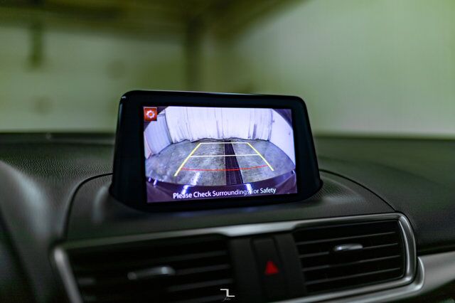 2018 Mazda 3 GS Sport Hatchback BCam Red Deer AB