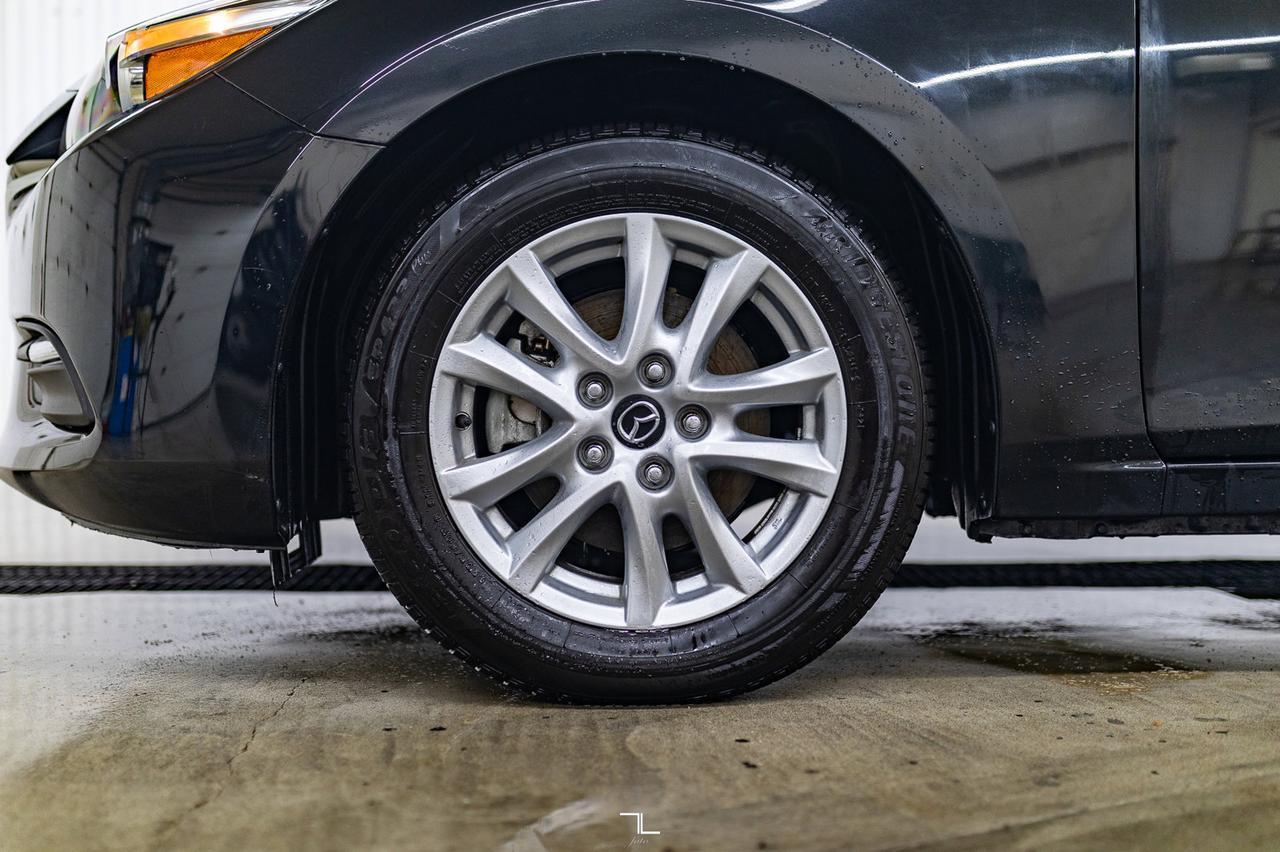 2018 Mazda 3 GS Sport Hatchback BCam Red Deer AB