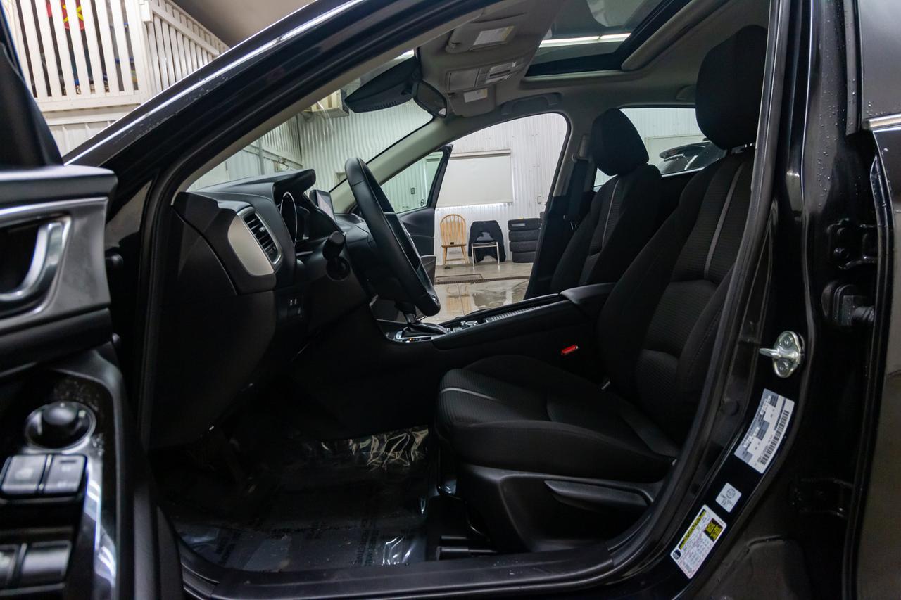 2018 Mazda 3 Sport GS Hatchback Roof BCam Red Deer AB