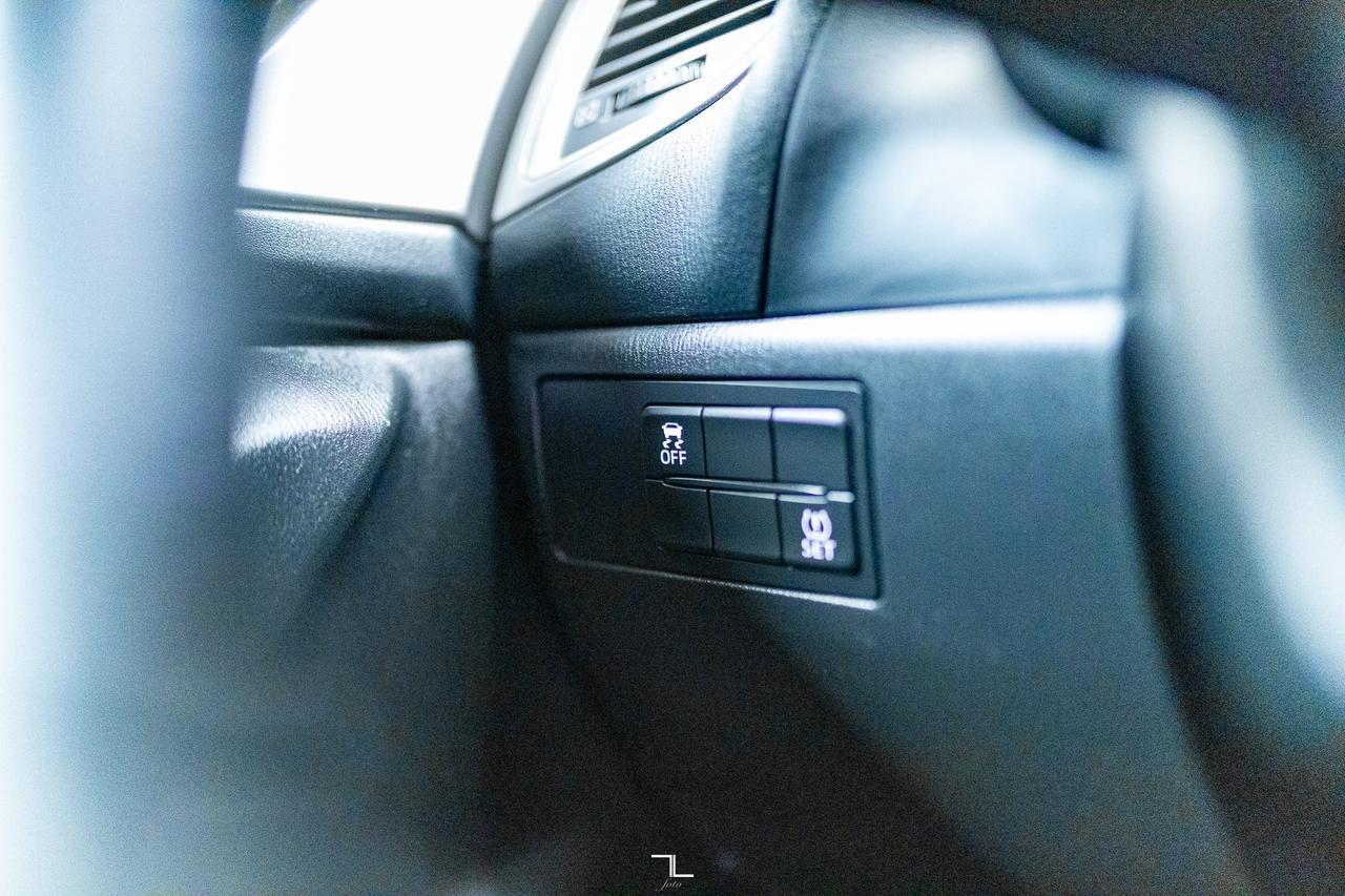 2018 Mazda 3 Touring Hatchback Manual Nav BCam Red Deer AB