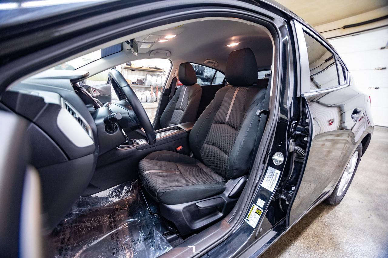 2018 Mazda 3 Touring Hatchback Manual Nav BCam Red Deer AB