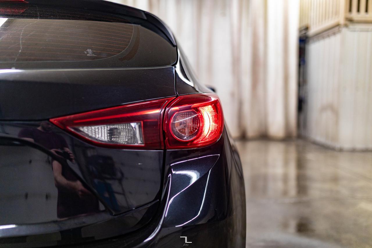 2018 Mazda 3 Touring Hatchback Manual Nav BCam Red Deer AB