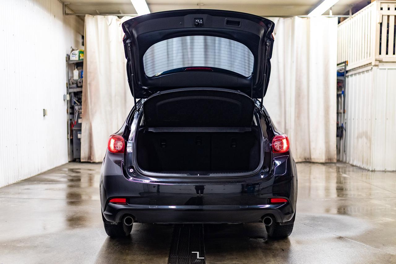 2018 Mazda 3 Touring Hatchback Manual Nav BCam Red Deer AB