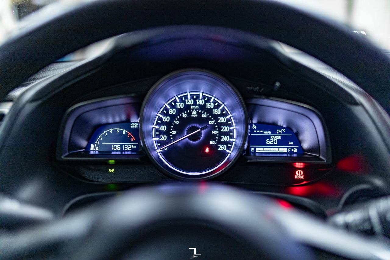 2018 Mazda 3 Touring Hatchback Manual Nav BCam Red Deer AB