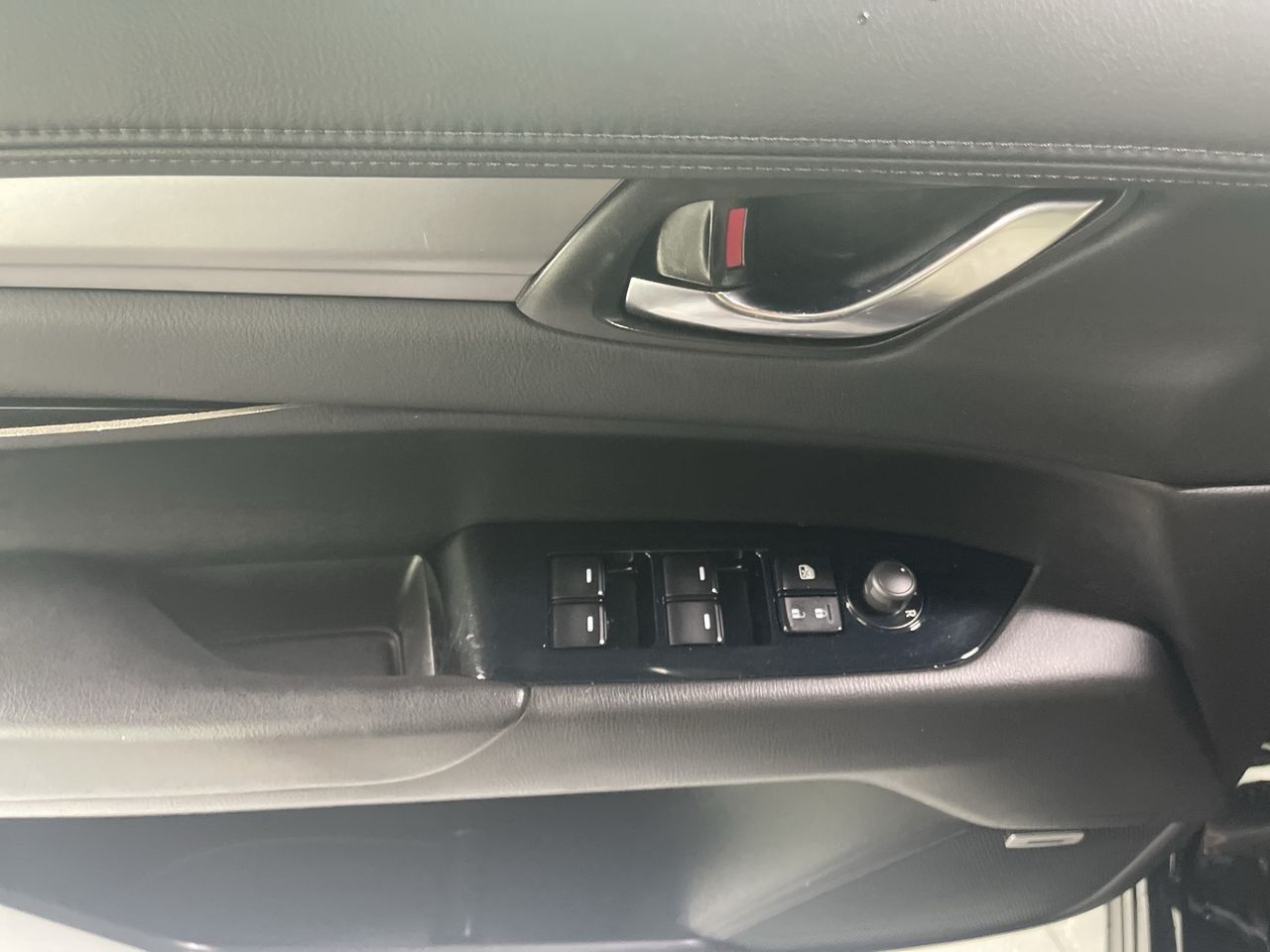 2018 Mazda CX-5 Touring - Photo 13