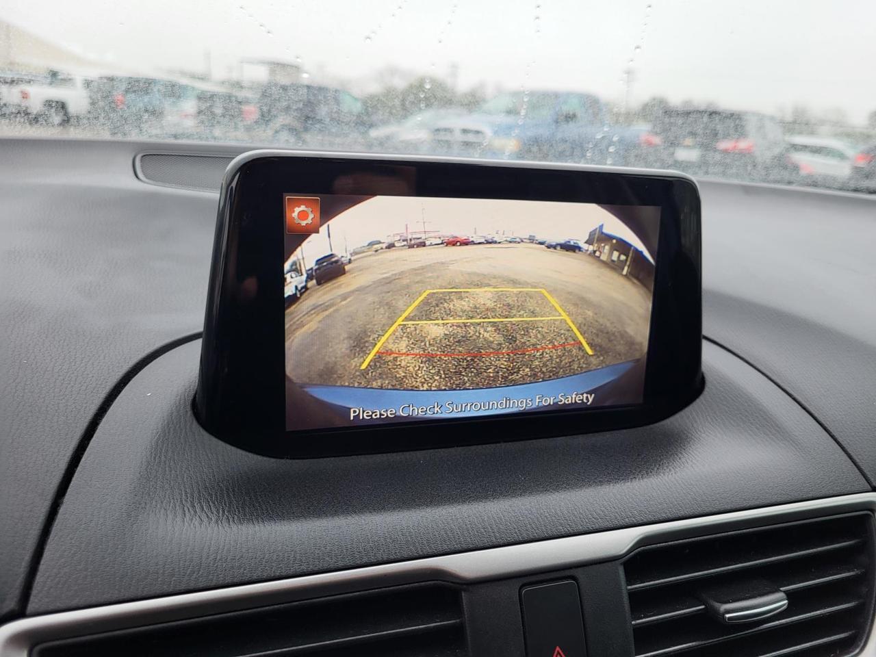 2018 Mazda Mazda3 4-Door Sport Auto Beeville TX