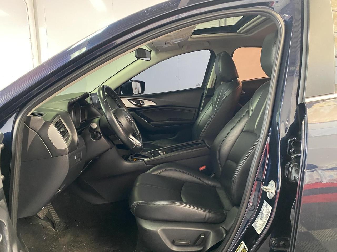 2018 Mazda Mazda3 4-Door Touring Richmond Hill NY