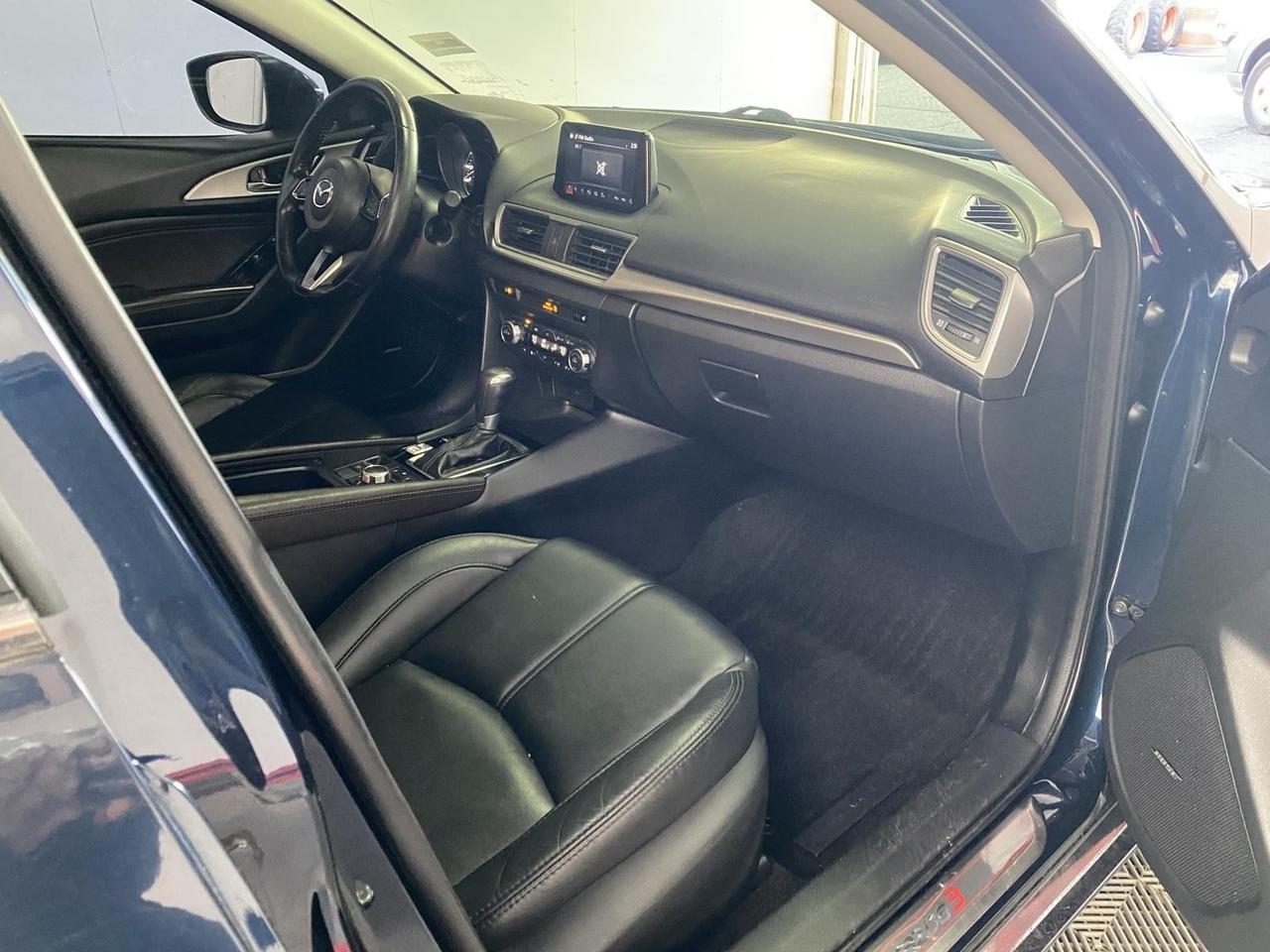 2018 Mazda Mazda3 4-Door Touring Richmond Hill NY