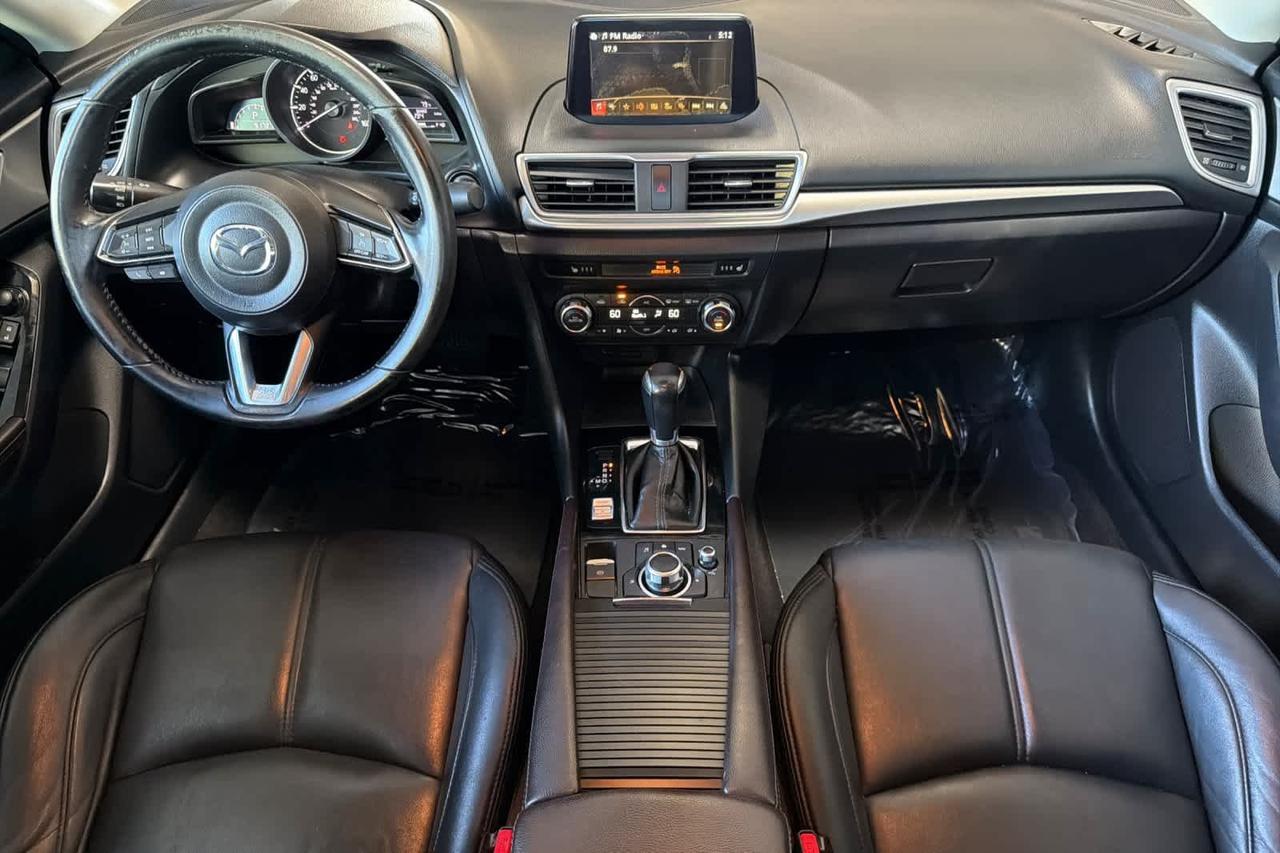 2018 Mazda Mazda3 4-Door Touring