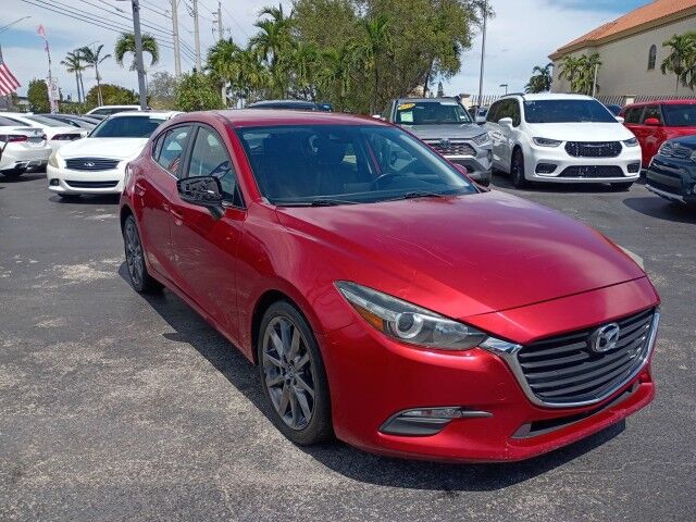 2018 Mazda Mazda3 5-Door Touring