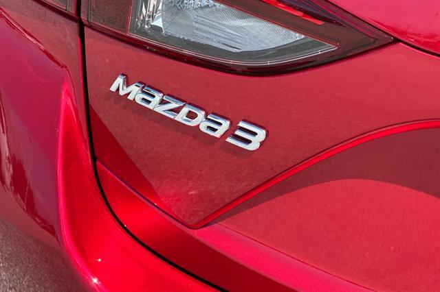 2018 Mazda Mazda3 5-Door Touring