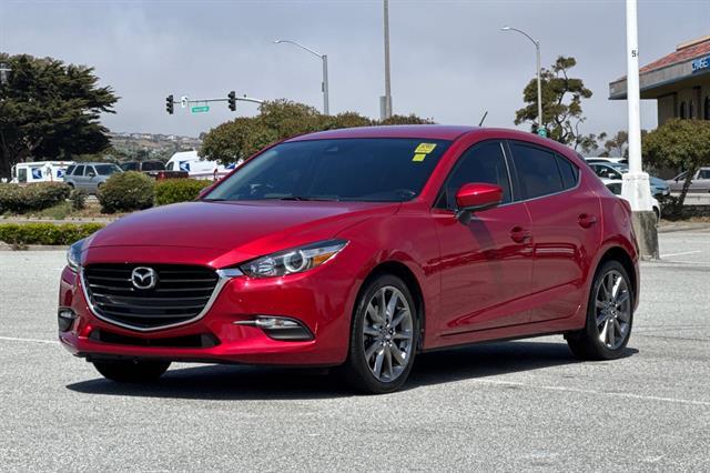 2018 Mazda Mazda3 5-Door Touring