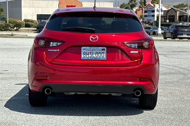 2018 Mazda Mazda3 5-Door Touring