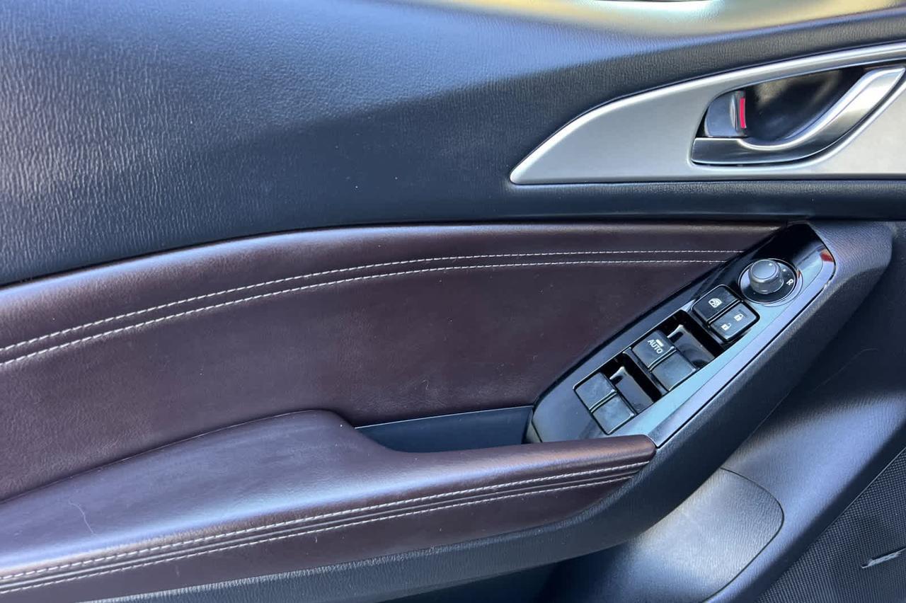 2018 Mazda Mazda3 5-Door Touring Roseville CA