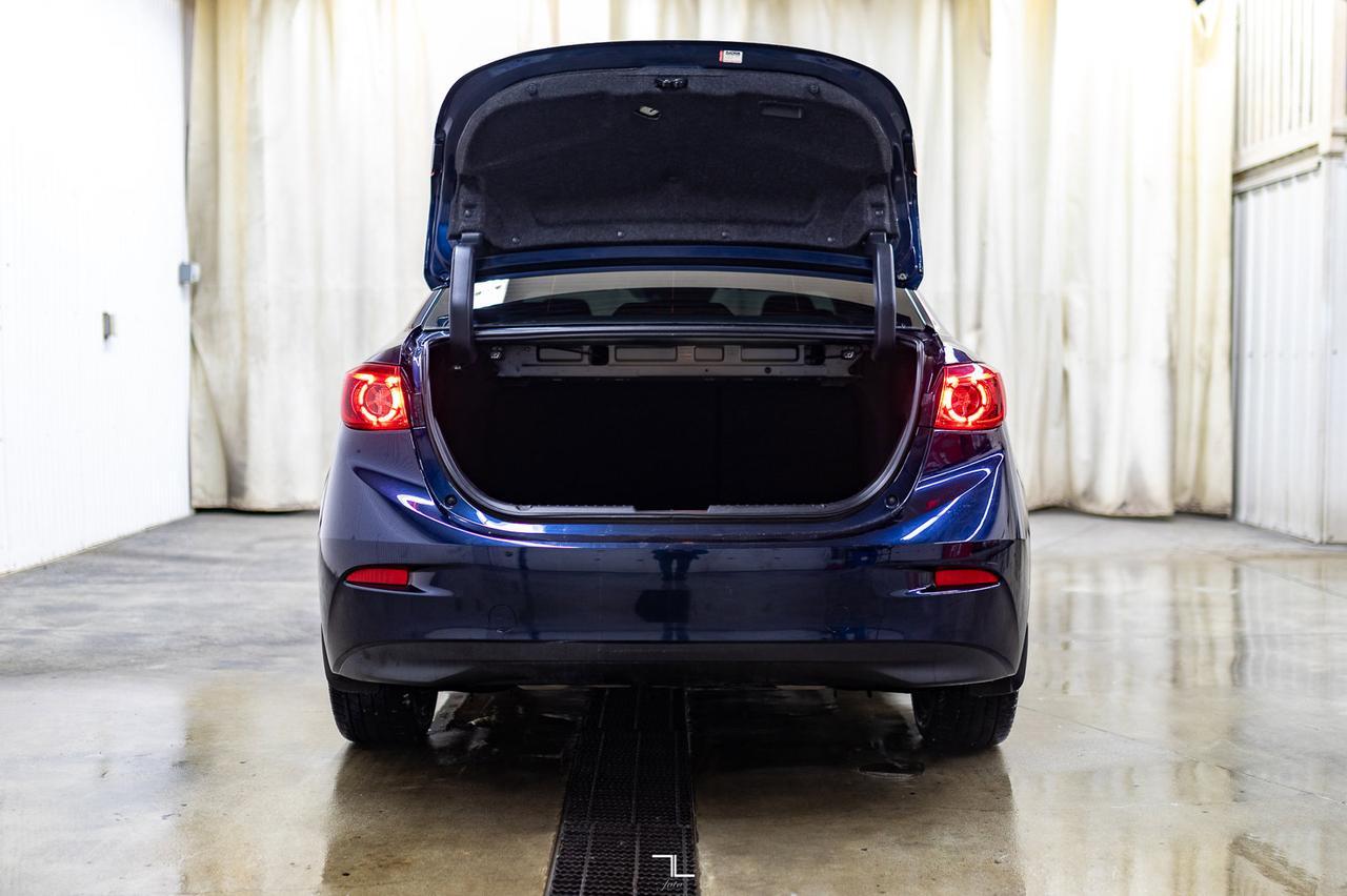 2018 Mazda Mazda3 GT Leather Nav Roof BCam Red Deer AB