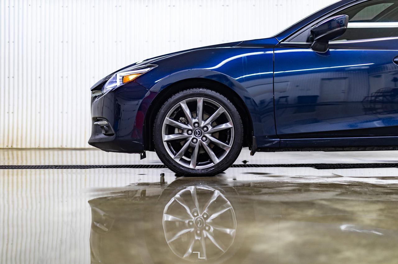 2018 Mazda Mazda3 GT Leather Nav Roof BCam Red Deer AB