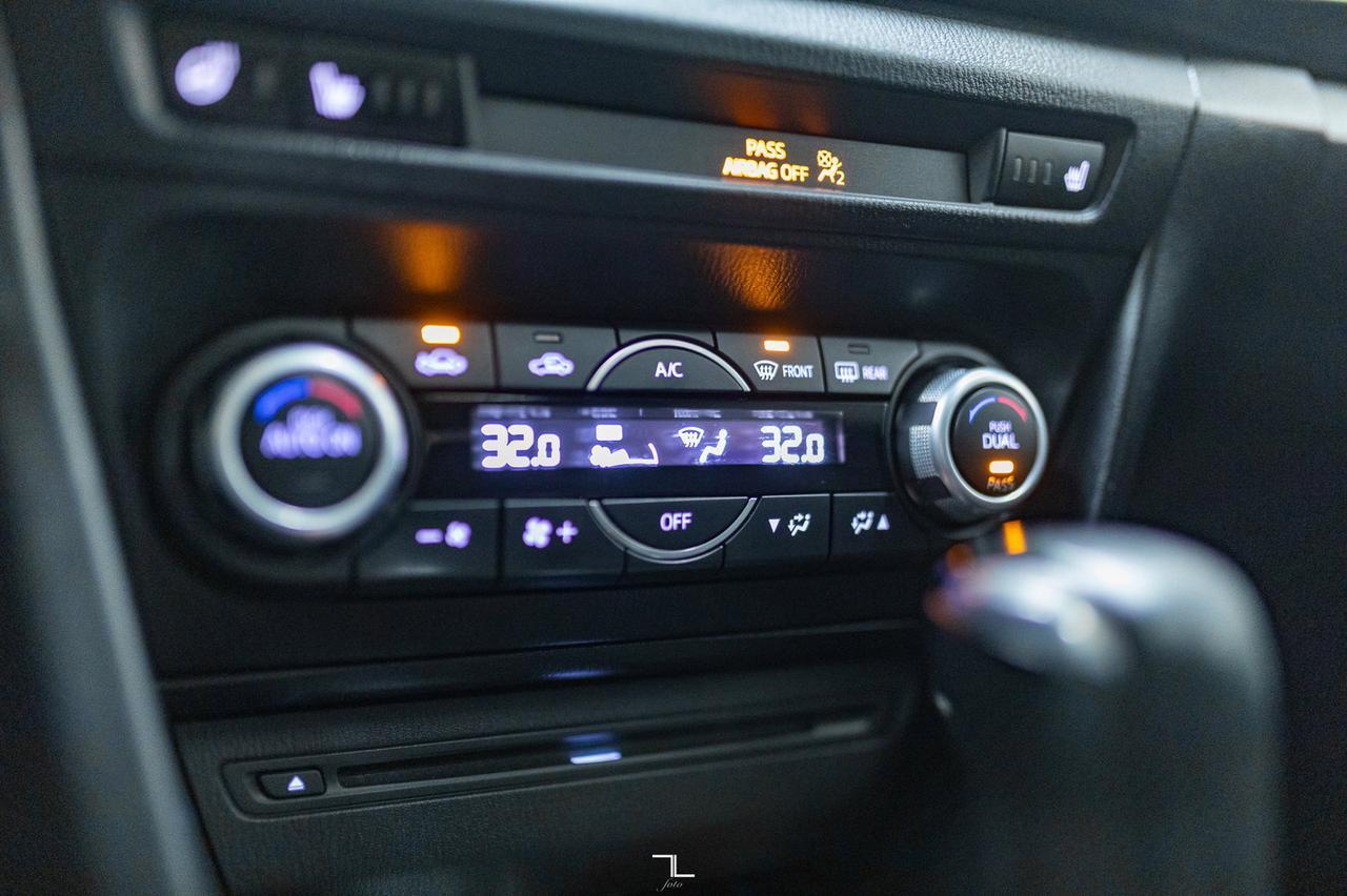 2018 Mazda Mazda3 GT Leather Nav Roof BCam Red Deer AB